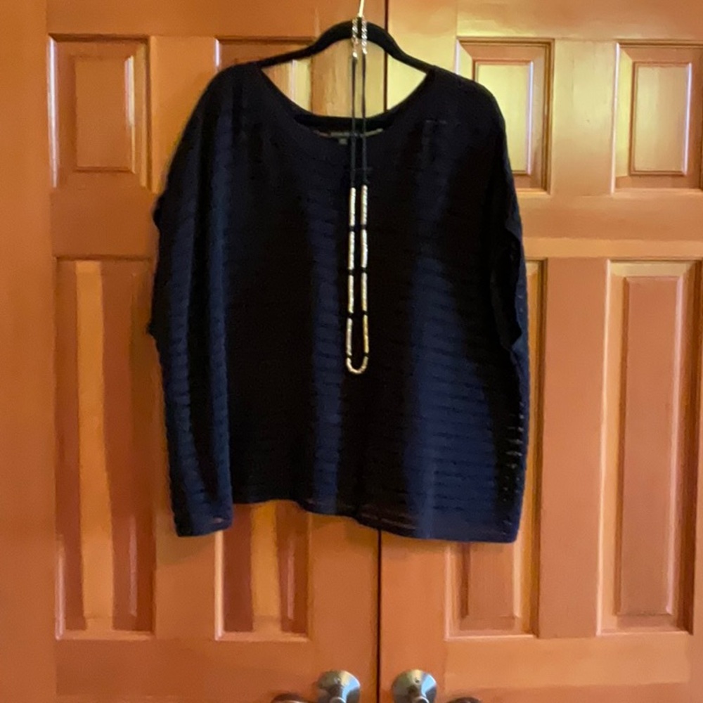 Eileen Fisher black short sleeve top, including necklace.  Size XL
